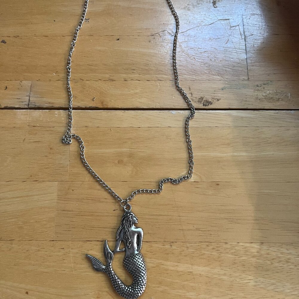Mermaid necklace